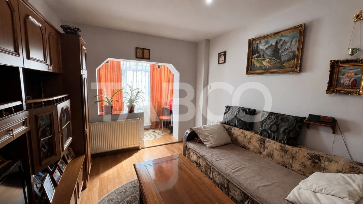 Apartament 2 camere de vanzare 43mpu zona Mihai Viteazul - 1