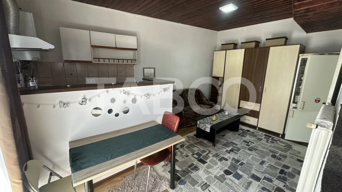 Apartament la casa 2 camere de inchiriat Selimbar Sibiu - 1