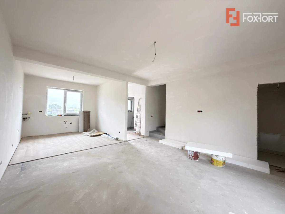 Duplex cu 4 camere, de vanzare in Sacalaz, zona Exterior Nord - 3