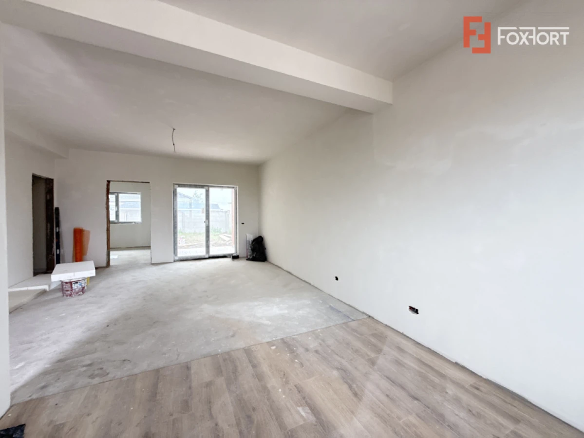 Duplex cu 4 camere, de vanzare in Sacalaz, zona Exterior Nord - 1