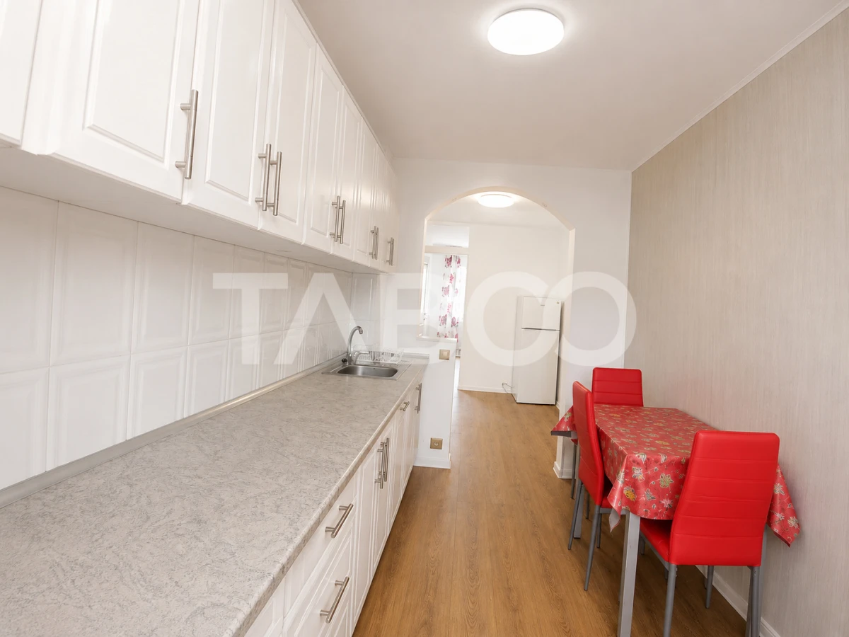 Apartament modern de inchiriat 3 camere balcon Cisnadie etajul 2 - 9