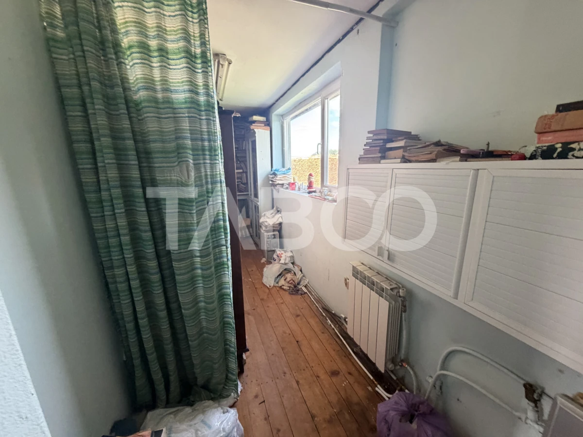 Casa de vanzare 3 camere 134 mpu teren liber 143 mp garaj Fagaras - 8