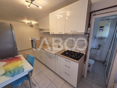 Apartament 2 camere decomandat zona Bd. Unirii etaj 4 recent renovat