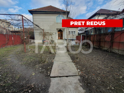 Casa 5 camere 374 mp utili + Anexa 75 mp in punctul 0 al Fagarasului