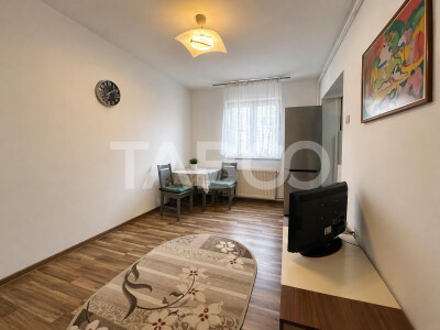 Apartament 3 camere de vanzare semidecomandat etaj intermediar Sibiu
