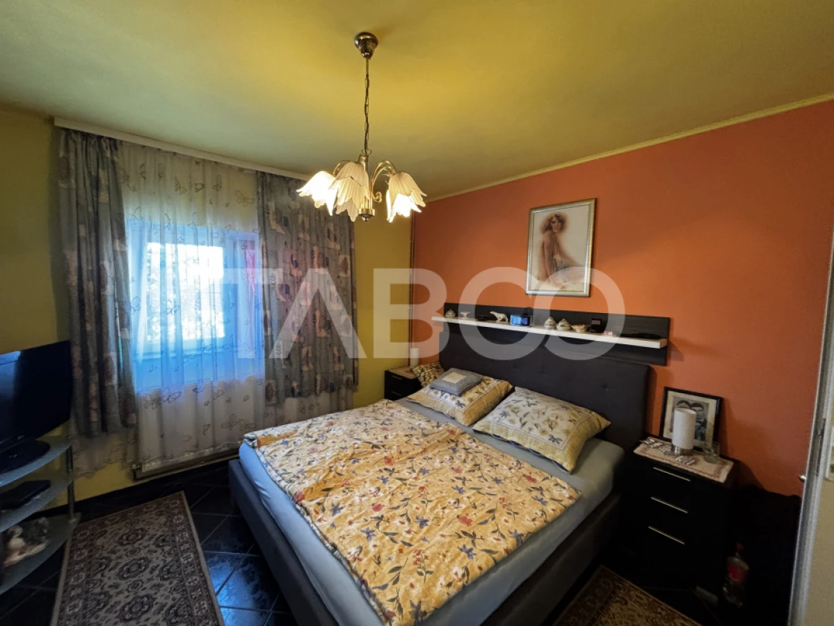 Casa de vanzare individuala cu 950mp teren Saliste zona deosebita - 9