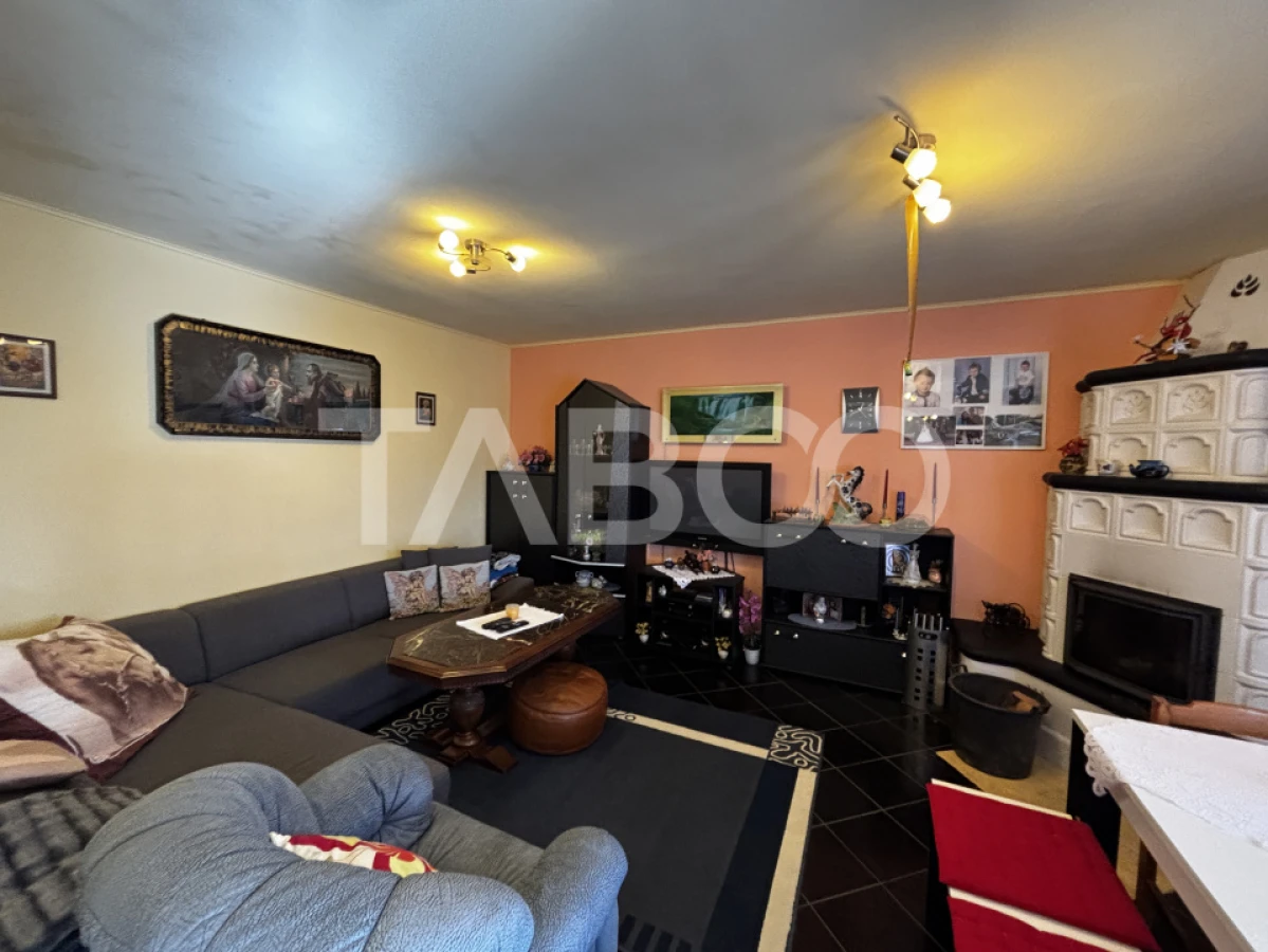 Casa de vanzare individuala cu 950mp teren Saliste zona deosebita - 7
