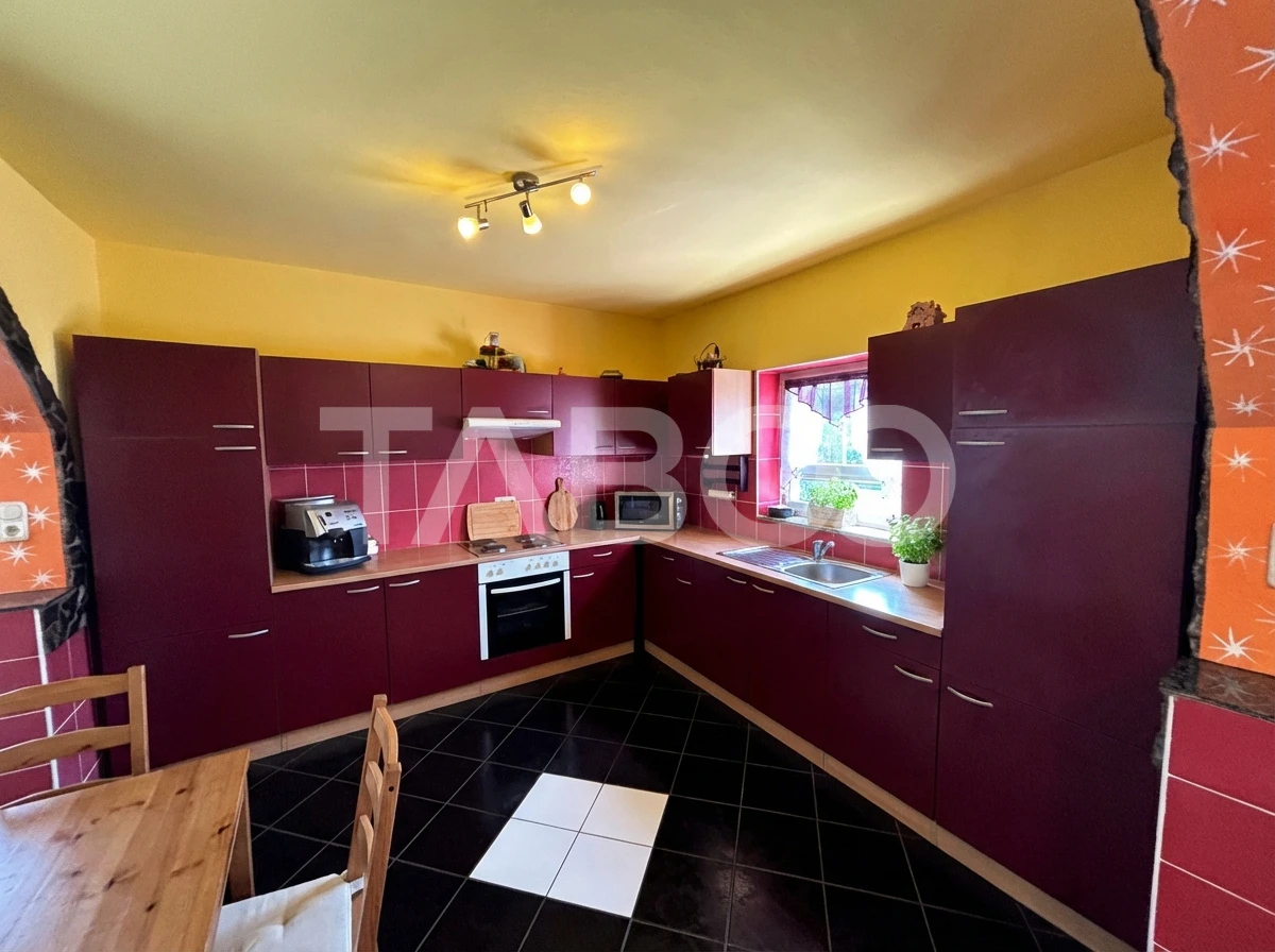 Casa de vanzare individuala cu 950mp teren Saliste zona deosebita - 3