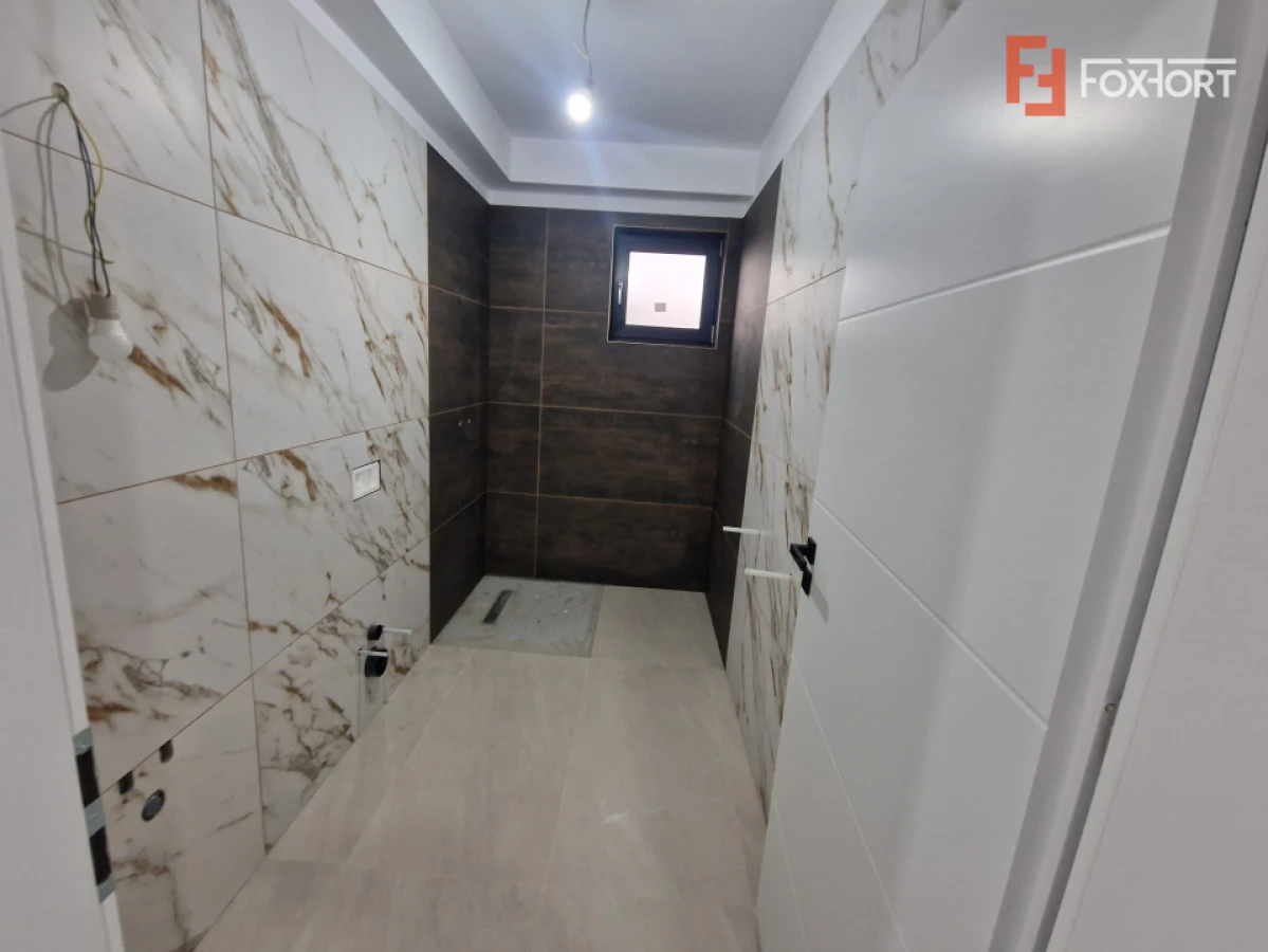 Duplex de vanzare, 4 camere, Mosnita Veche - 7