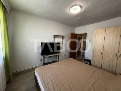 Apartament de vanzare 2 camere 47mp+7mp balcon zona Mihai Viteazul