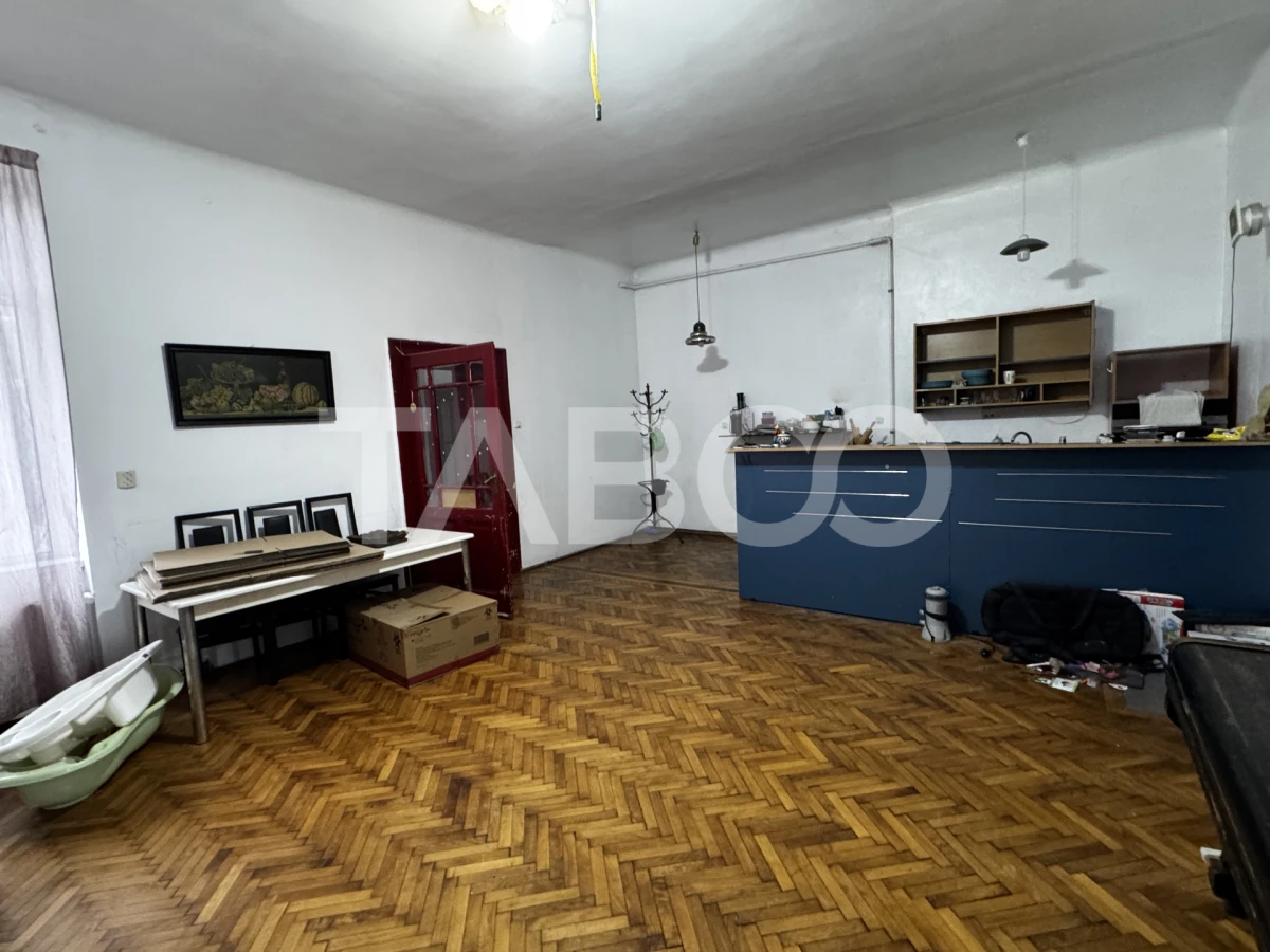 Apartament de vanzare cu 4 camere 2 bai 109 mp Centrul Istoric Sibiu - 9