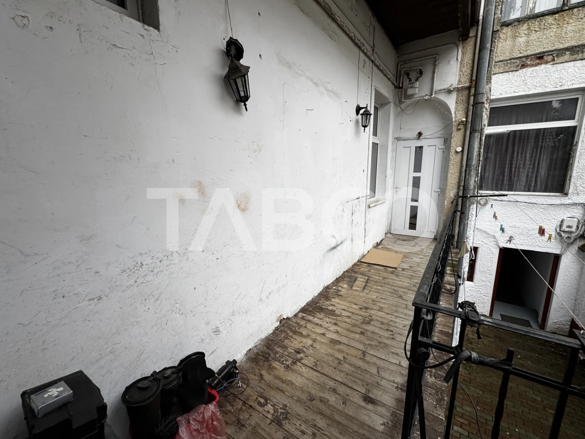 Apartament de vanzare cu 4 camere 2 bai 109 mp Centrul Istoric Sibiu - 8