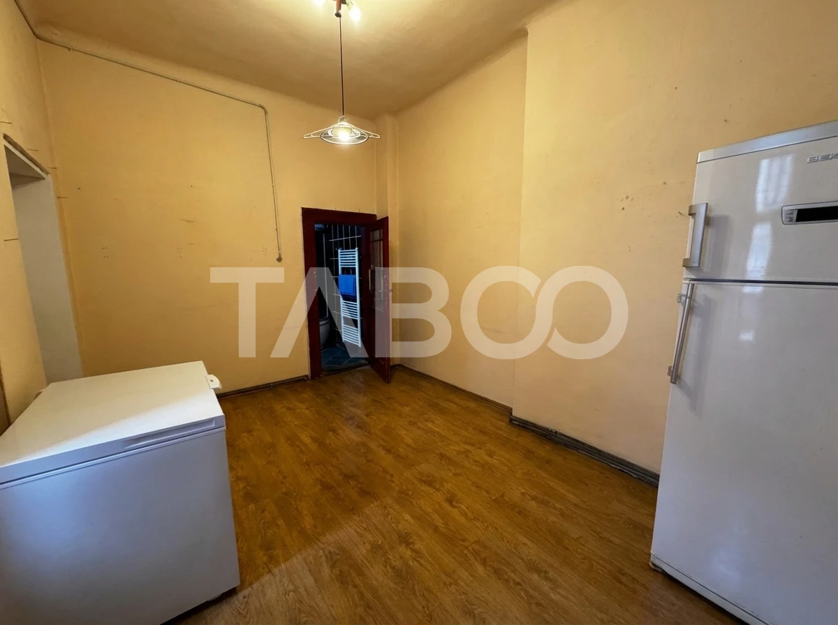 Apartament de vanzare cu 4 camere 2 bai 109 mp Centrul Istoric Sibiu - 4