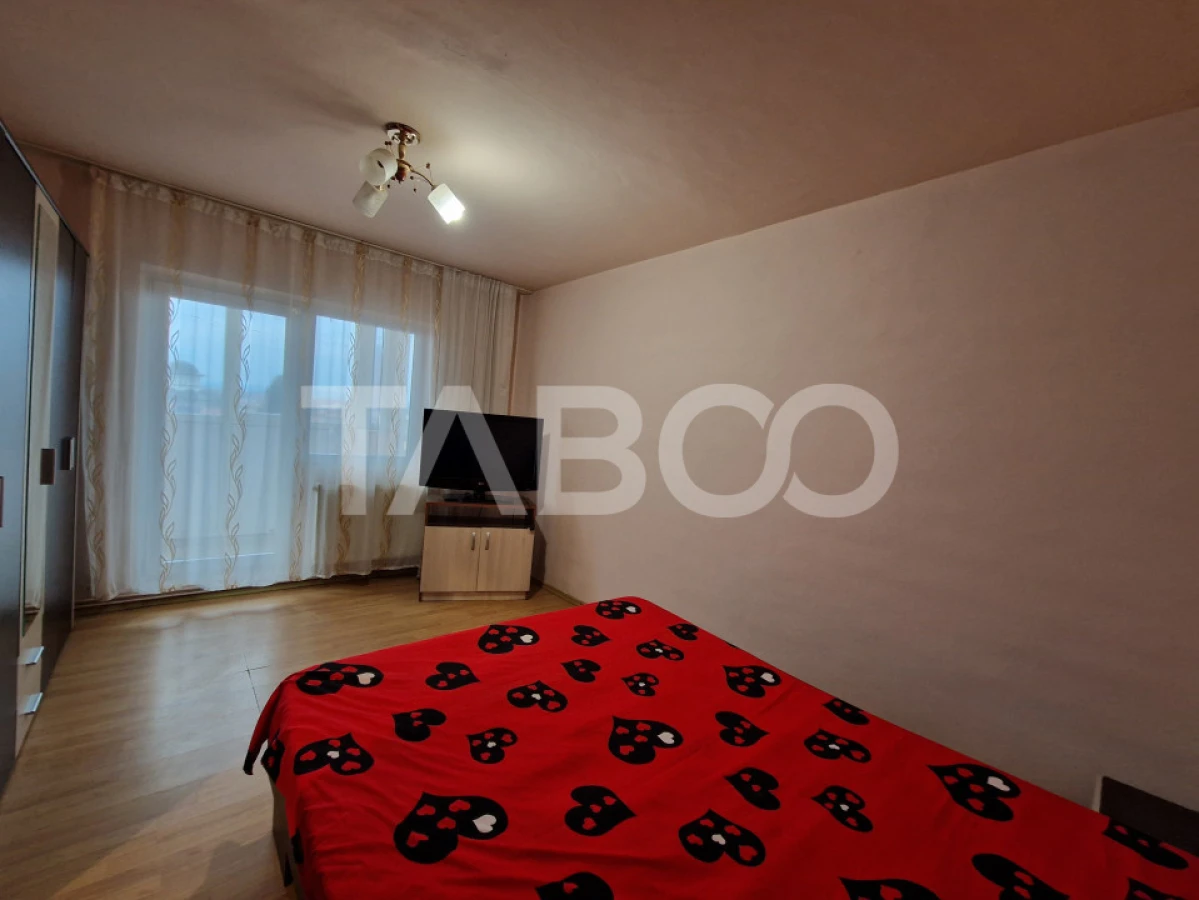 Apartament decomandat 3 camere 74 mpu 2 balcoane lift Terezian Sibiu - 7