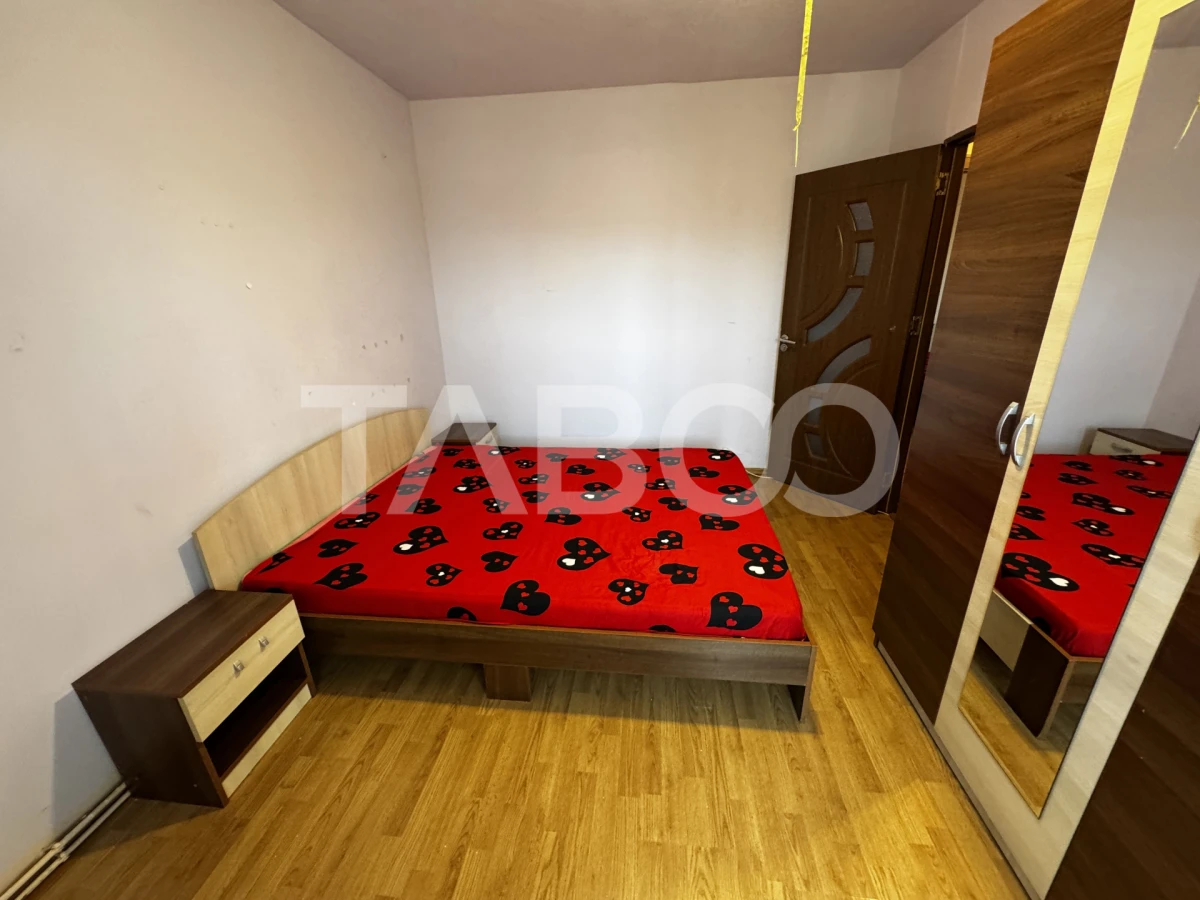Apartament decomandat 3 camere 74 mpu 2 balcoane lift Terezian Sibiu - 3