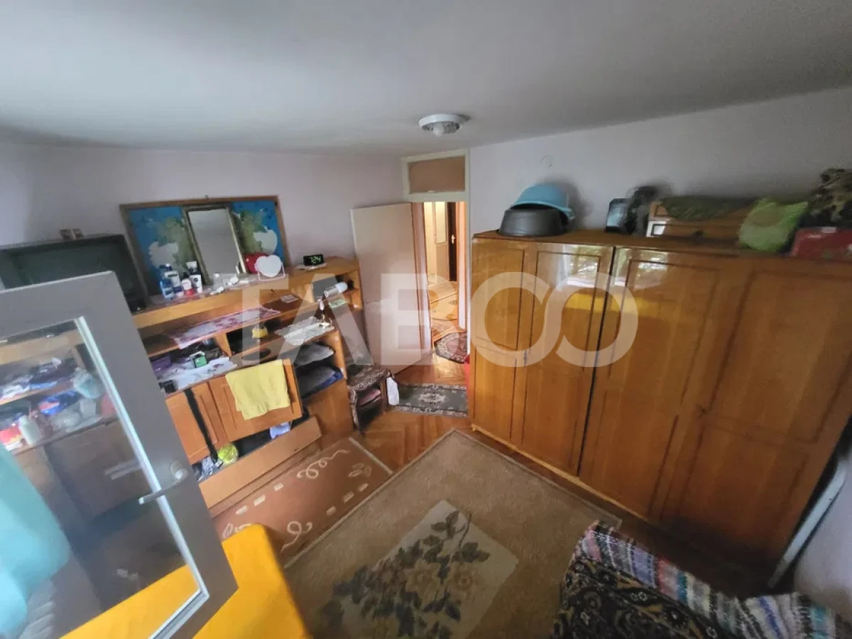 Apartament cu 4 camere de vanzare in Cartierul Marasti decomandat - 1
