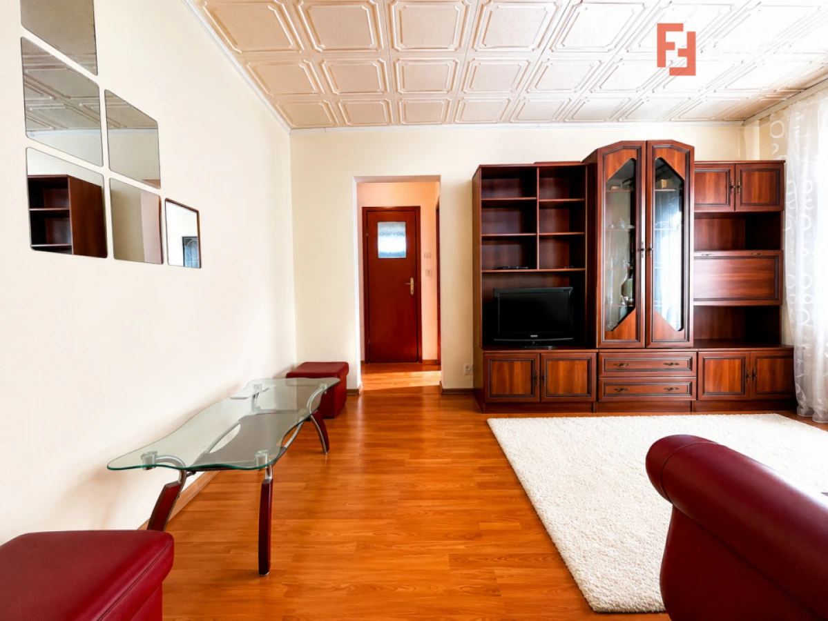 Apartament 3 camere semidecomandat, Aurel Vlaicu-Arad - 1