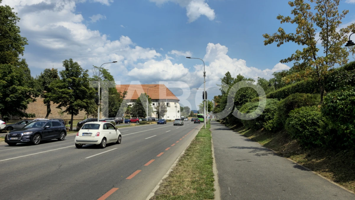Apartament de vanzare cu 3 camere in zona Clinicii Intemedica Sibiu - 1
