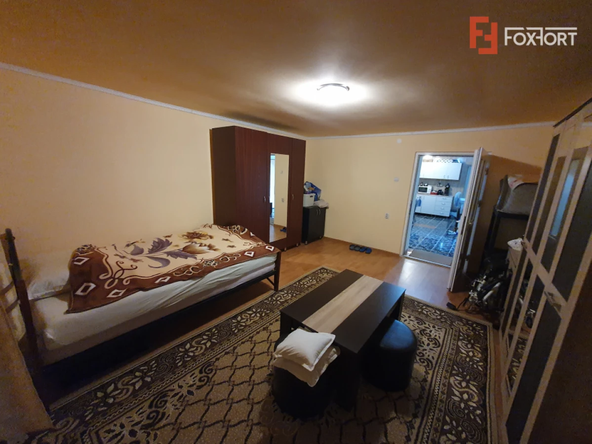 Casa individuala cu 3 camere, 130 mp utili, teren 1238 mp, in Livezile Timis - 9