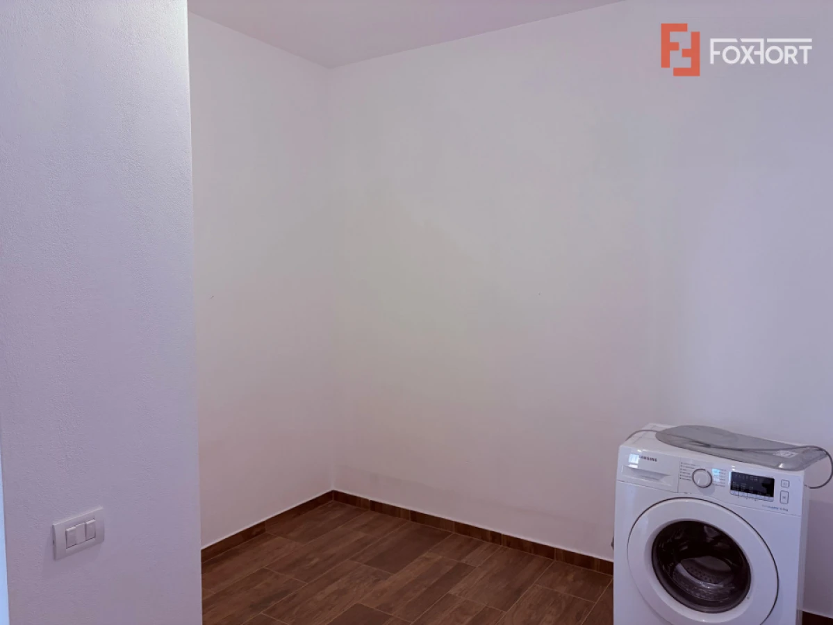 Spatiu comercial 44 mp cu birou si chicineta - zona Iosefin - 8
