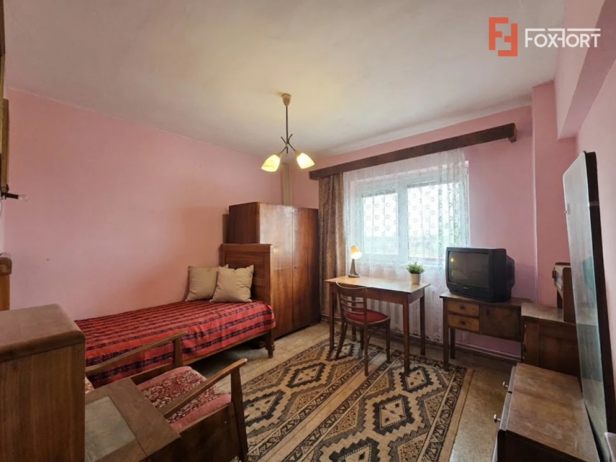 Apartament cu 4 camere, etaj 5/8, zona Micalaca - 4