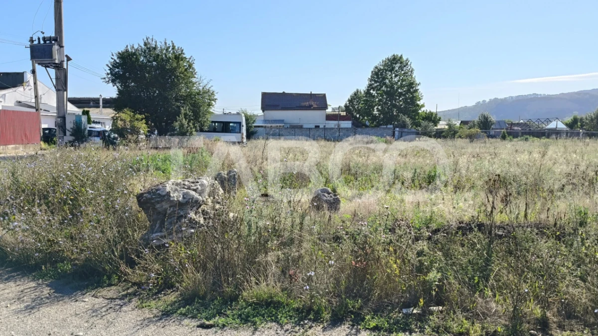 Teren intravilan de vanzare in Sebes zona industriala - 1