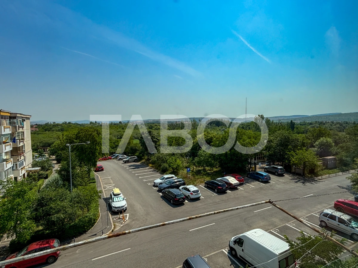 Apartament cu 2 camere de vanzare etaj 3 in Cartierul Intre Lacuri - 3