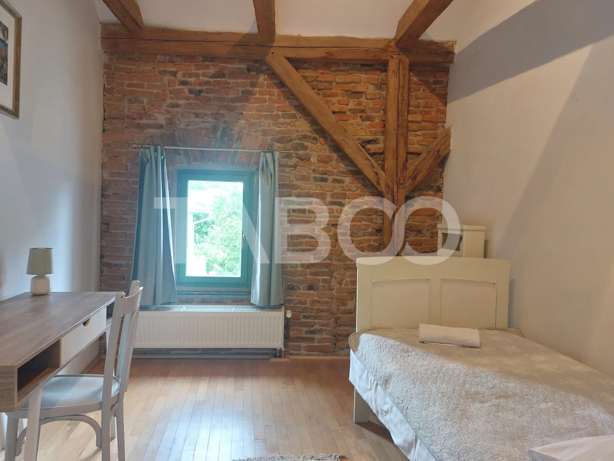 Casa 380 mp cu 6 apartamente individuale mobilate utilate Cisnadie - 8