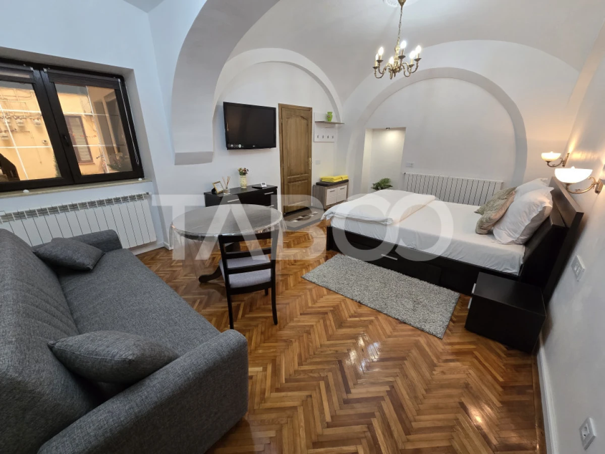 3 garsoniere functionale in regim hotelier in Centrul Istoric Sibiu - 2