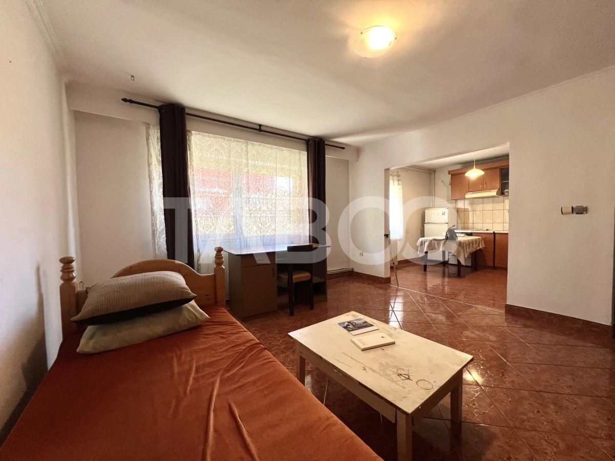 Apartament cu 3 camere decomandat de vanzare in Manastur zona BIG - 2