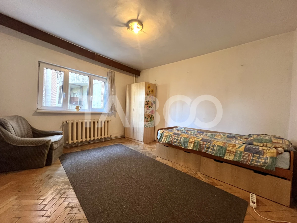 Apartament cu 3 camere de vanzare in Manastur zona Kaufland decomandat - 3