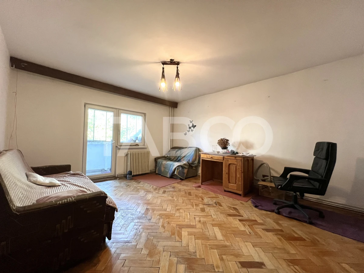 Apartament cu 3 camere de vanzare in Manastur zona Kaufland decomandat - 1