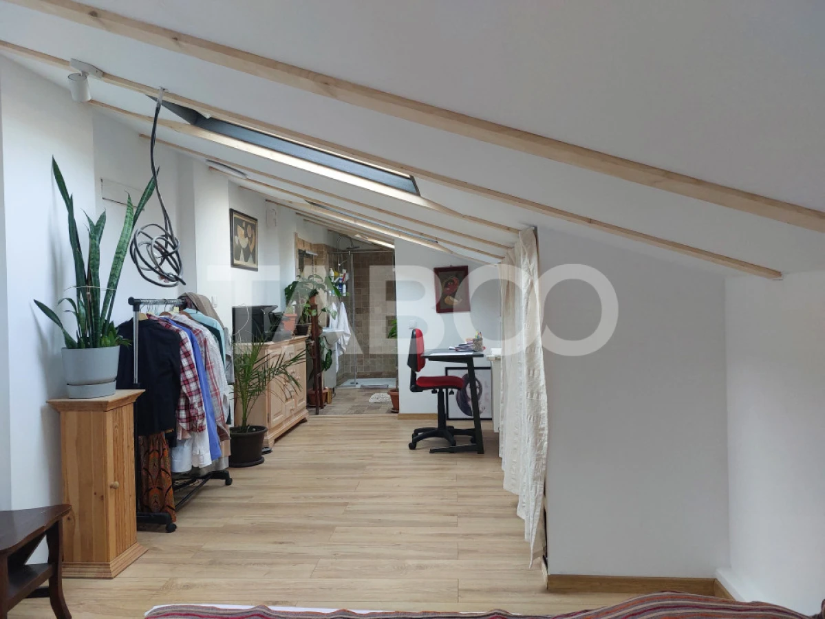 Casa de vanzare 3 camere 2 bucatarii 3 bai teren 340 mp Cisnadie - 4