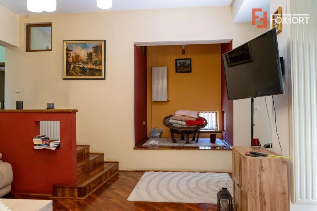 Casa individuala cu Garaj 360mp Utili, Zona Crisan - ID V4097 - 9