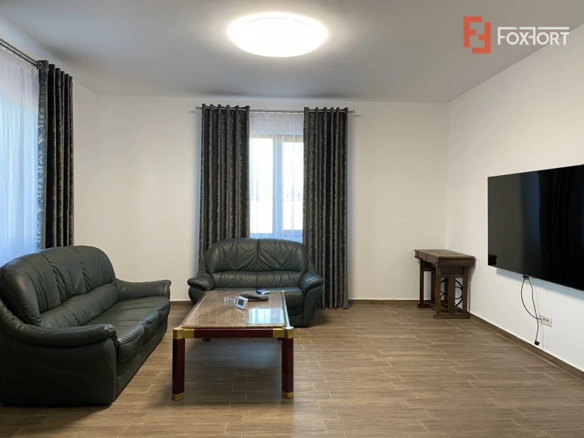 Duplex cu 3 camere cu panouri fotovoltaice in Sanandrei Centru - ID V4749 - 2