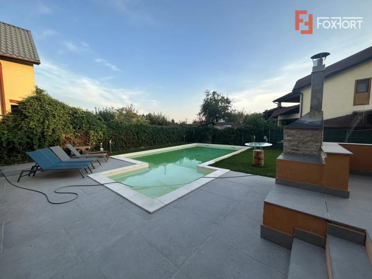 Casa individuala cu 10 camere si piscina, in Dumbravita - ID C5624 - 1