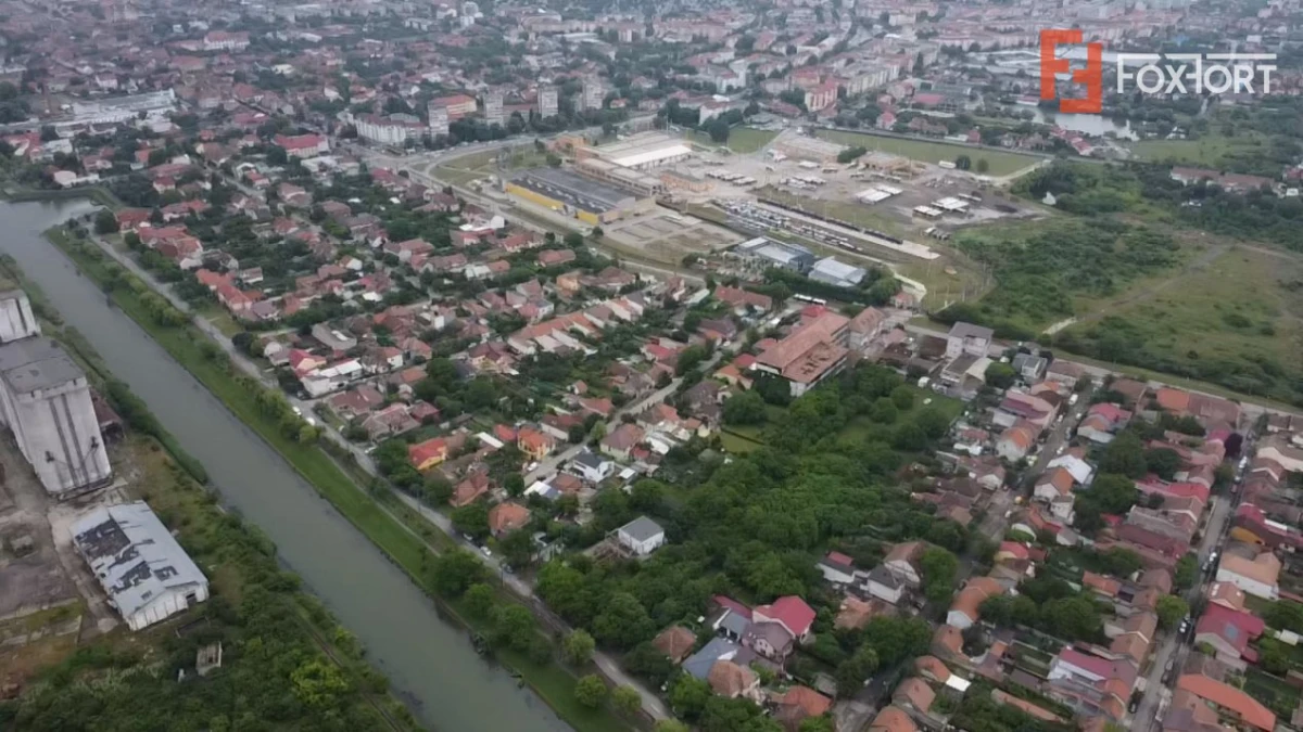 Cladire productie Parter + 3 niveluri, teren intravilan 9738 mp in Timisoara - 2