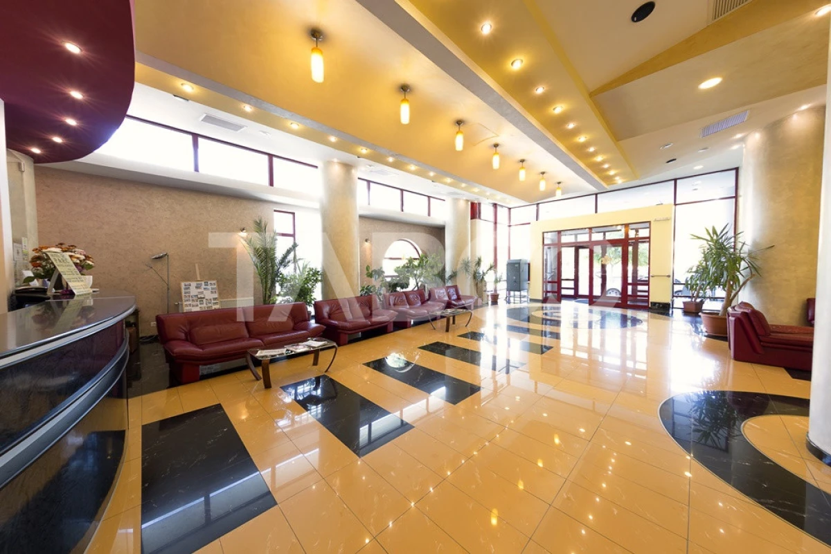 Hotel de 3* si 4* cu 64 de camere in Alba Iulia ultracentral - 1