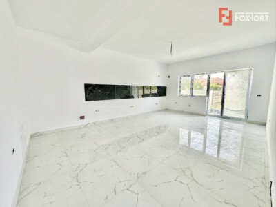 Duplex 4 camere si 2 bai - Mosnita Noua - toate utilitatile