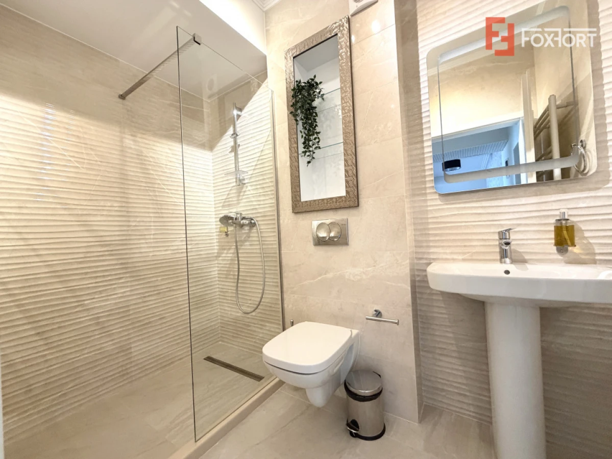 Apartament cu 2 camere, mobilat si utilat, etaj 2 - Dumbravita - 8