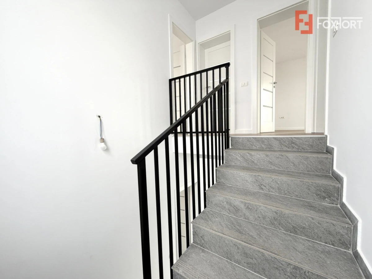Duplex cu 5 camere, despartit prin camera tehnica, teren de 365 mp - Sanandrei - 6