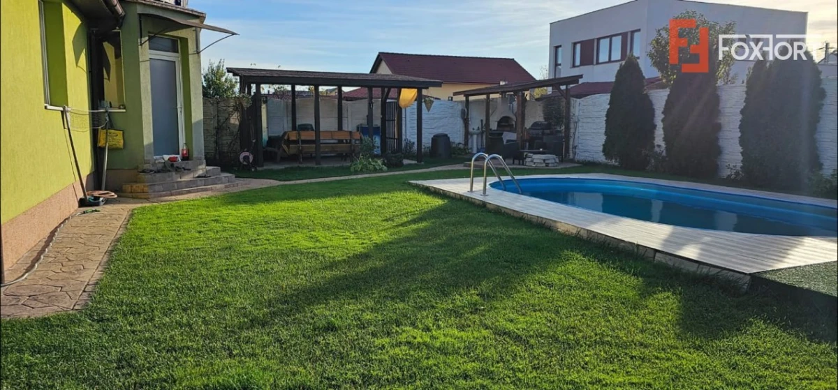 Casa individuala 4 camere, Sacalaz - Garaj, piscina exterioara - 2