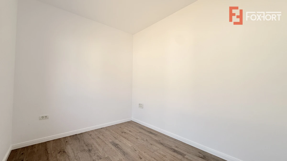 Duplex cu 4 camere - Toate utilitatile + Asfalt - Mosnita Noua - 8