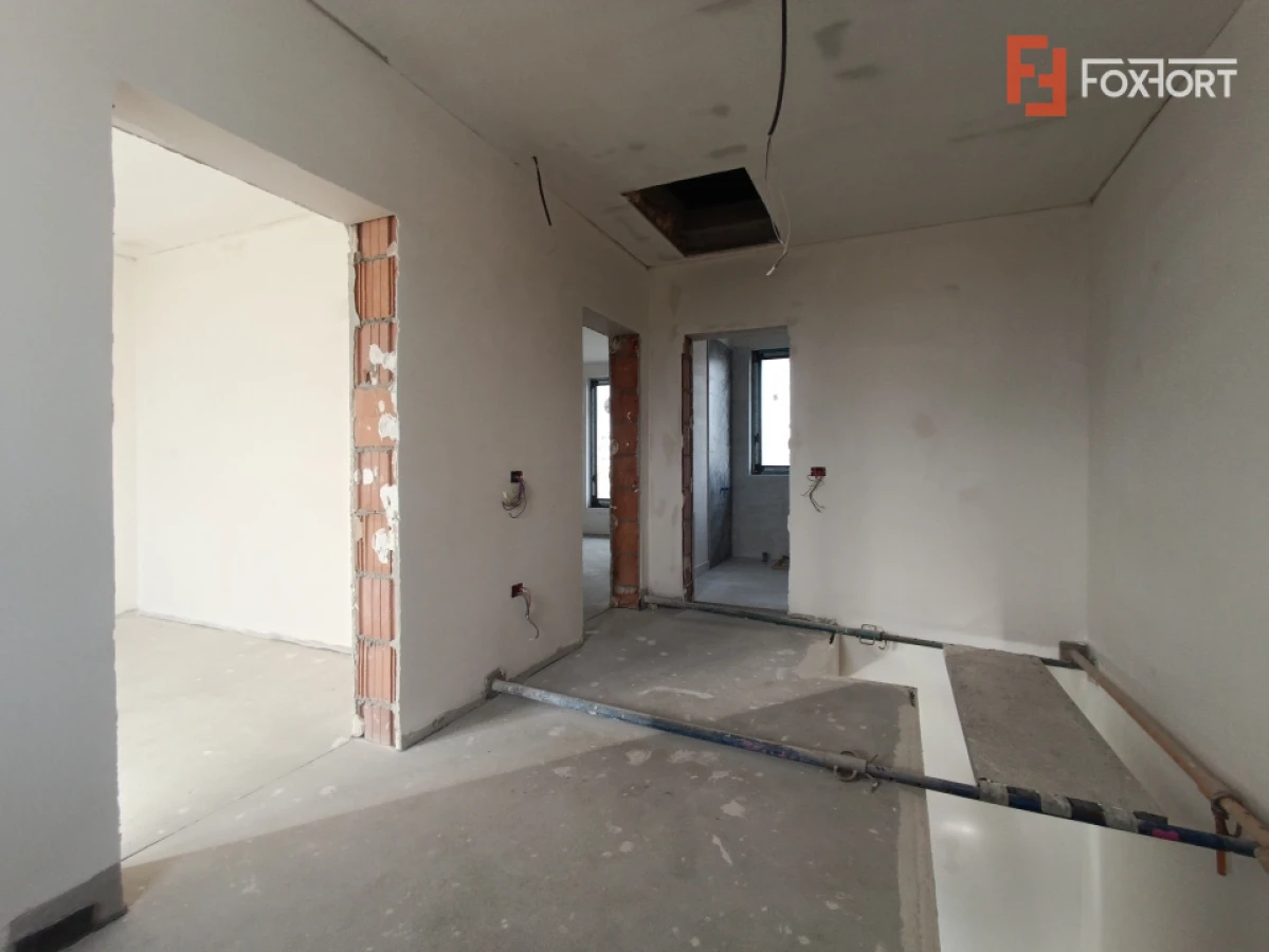 Casa insiruita cu 3 camere, 90 mp utili si teren de 300 mp, zona Giroc - 8