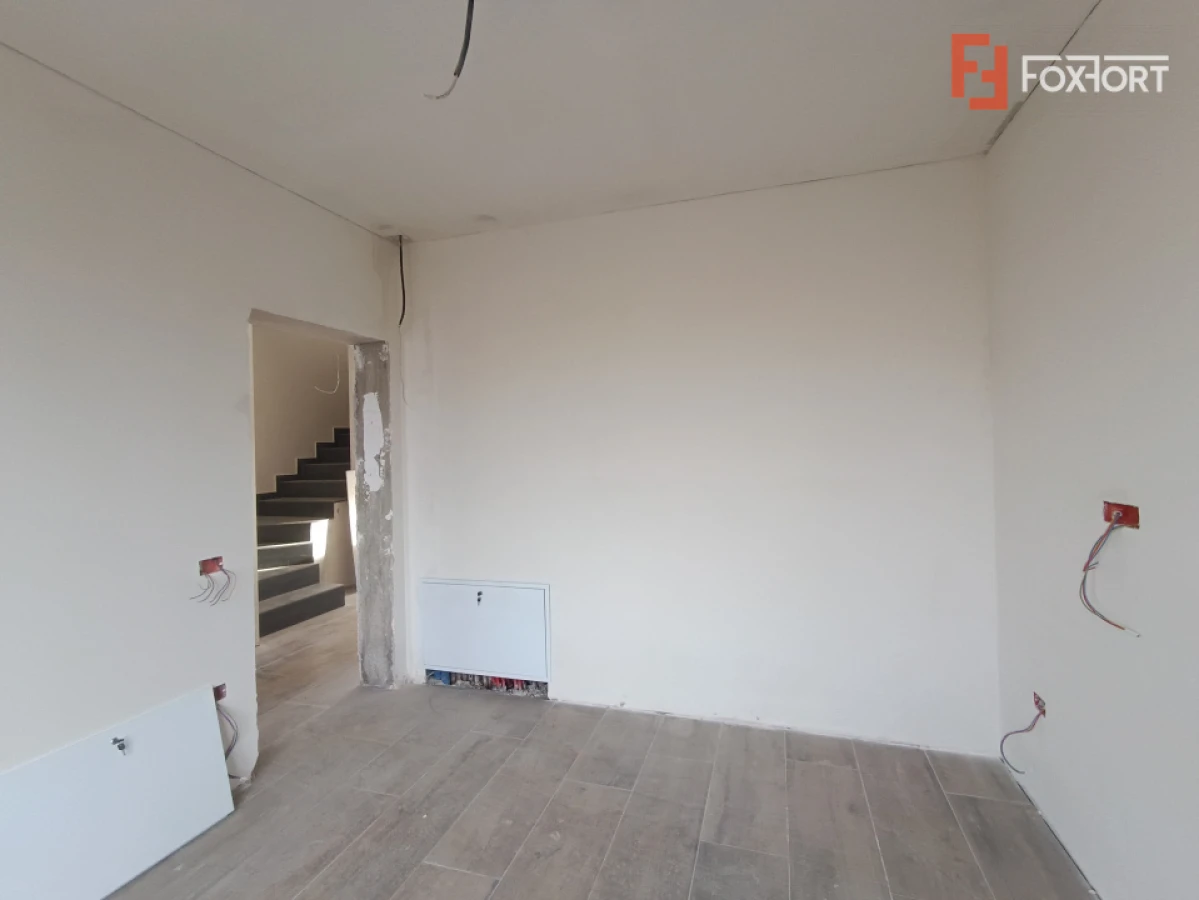 Casa insiruita cu 3 camere, 90 mp utili si teren de 300 mp, zona Giroc - 6