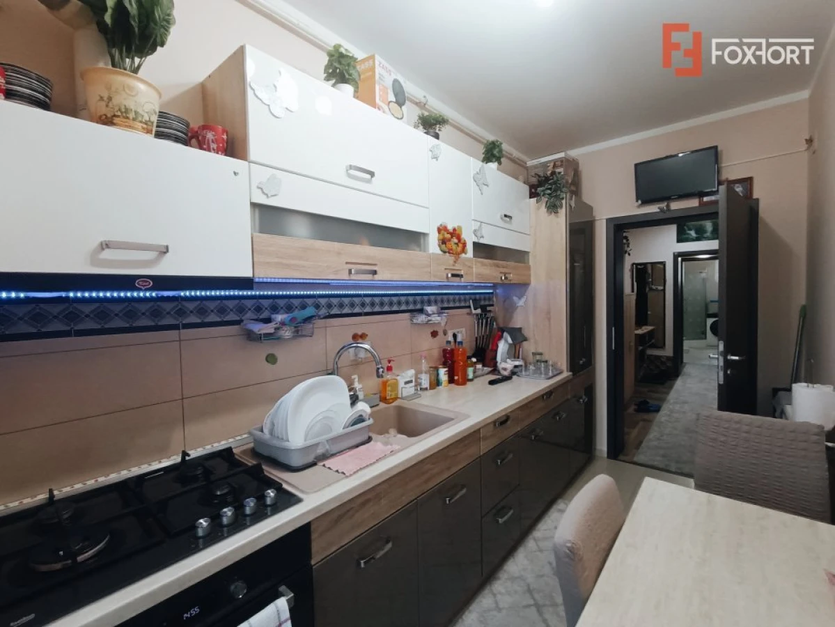 Apartament cu 3 camere, complet mobilat si utilat - 6