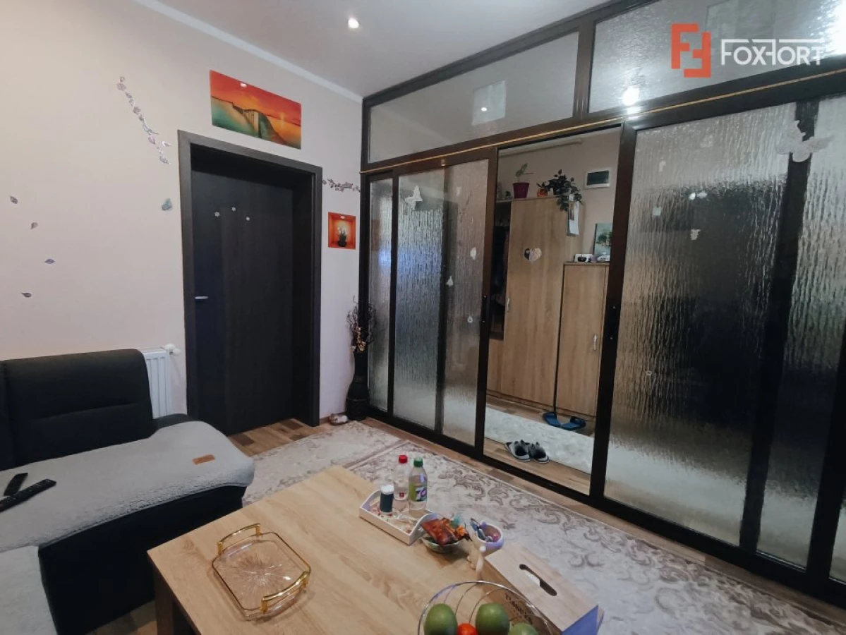 Apartament cu 3 camere, complet mobilat si utilat - 1