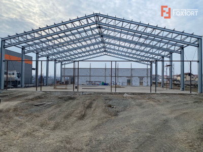 Hala spatiu comercial / industrial / servicii - Motru