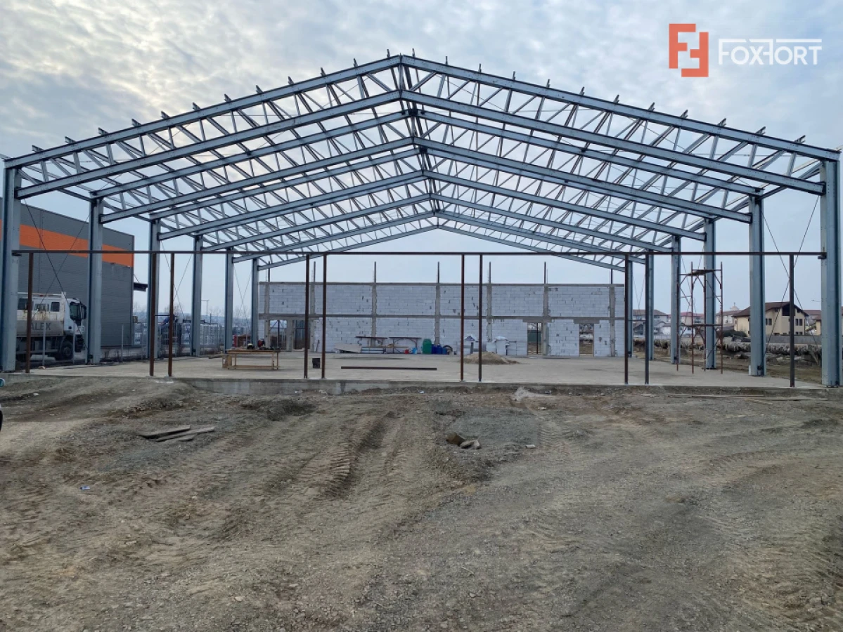 Hala spatiu comercial / industrial / servicii - Motru - 1