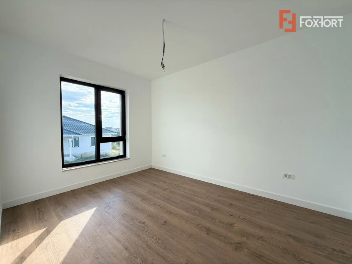 Duplex cu 5 camere si 304 mp teren, de vanzare in Dumbravita - 6